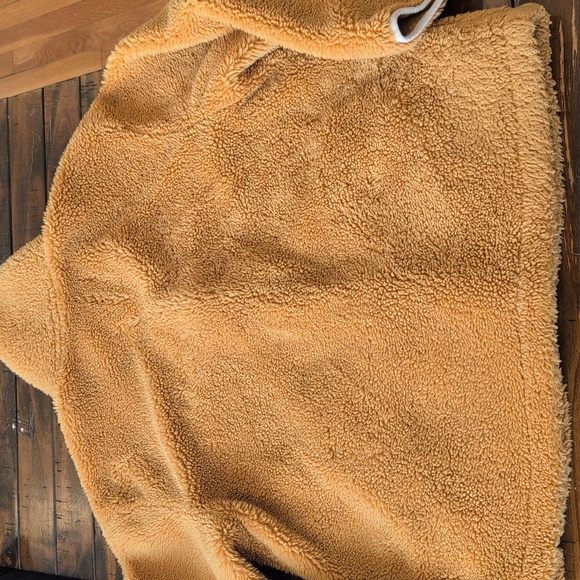 Varley Clemson Sherpa jacket - Picture 9 of 11